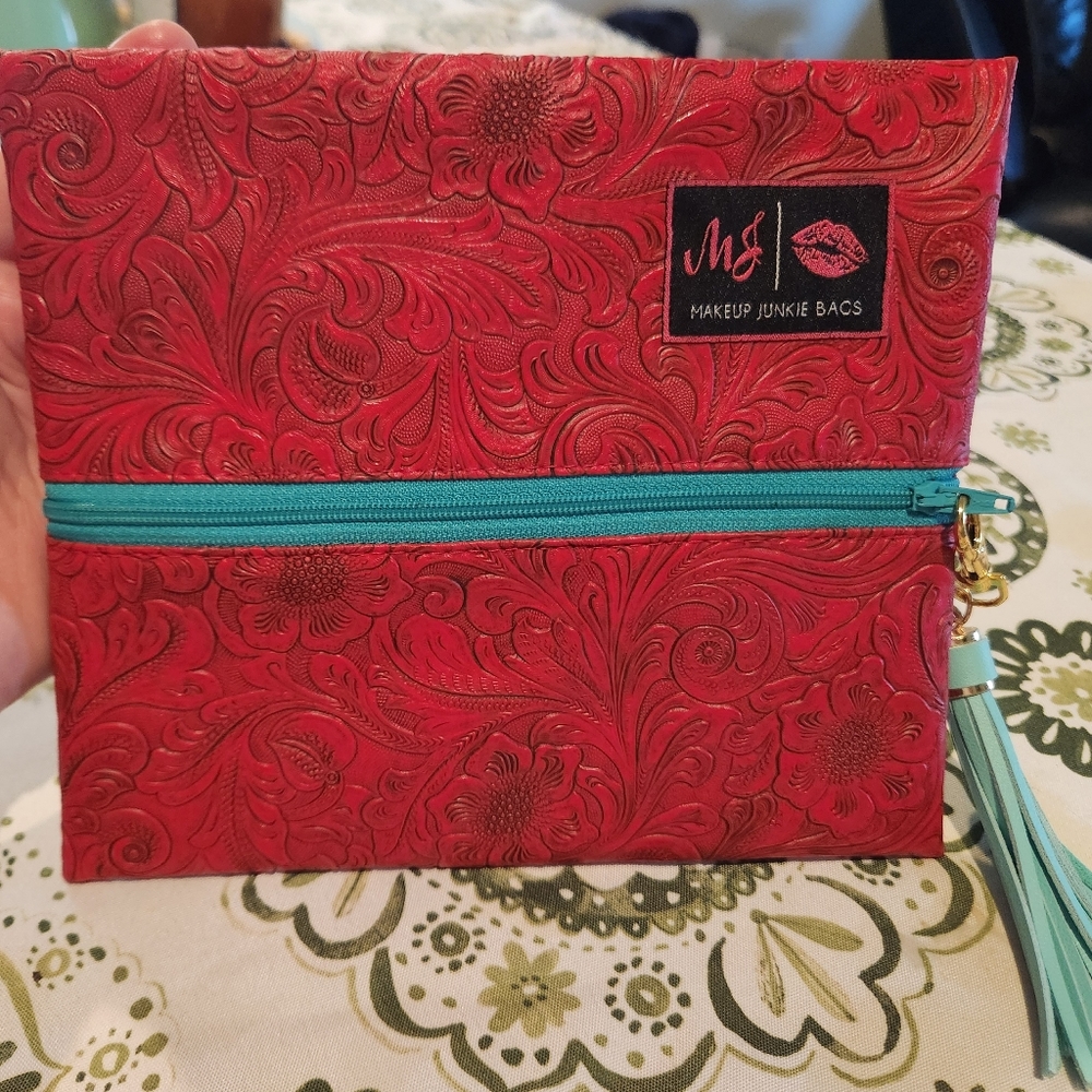 Makeup Junkie Smalll Bag BRAND NEW